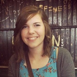 Meet your Posher, Carin